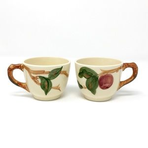 2 VTG Franciscan Ware Apple Tea Coffee Cup
